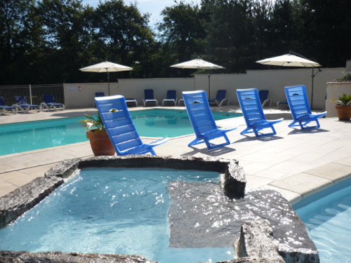 swimming pool with paddling pool